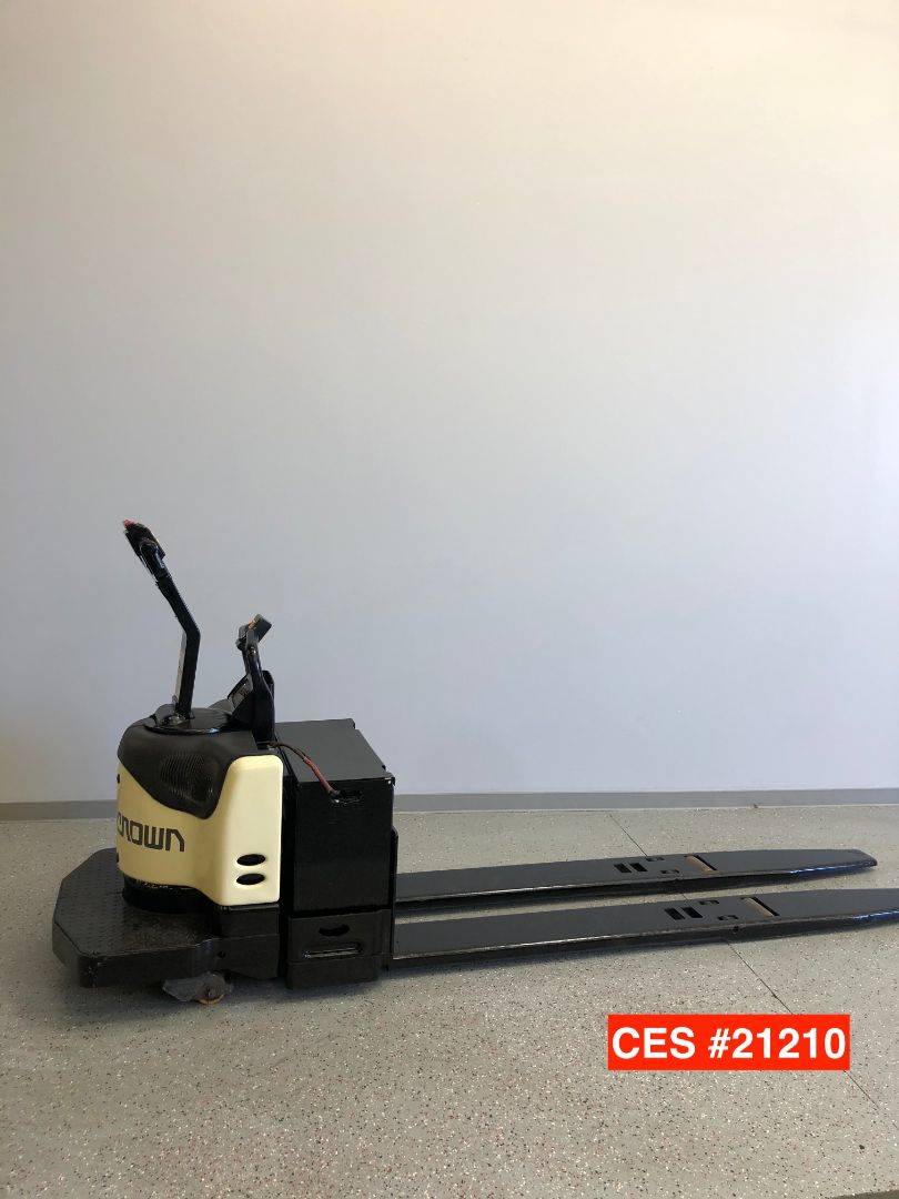 FREE SHIP 2012 CROWN PC4500-80 DOUBLE PALLET JACK RIDER 8' FORKS 3 UNITS AVAIL 