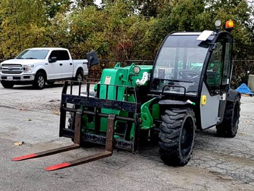 For Rent 5500 lbs - 19' lift -  Diesel