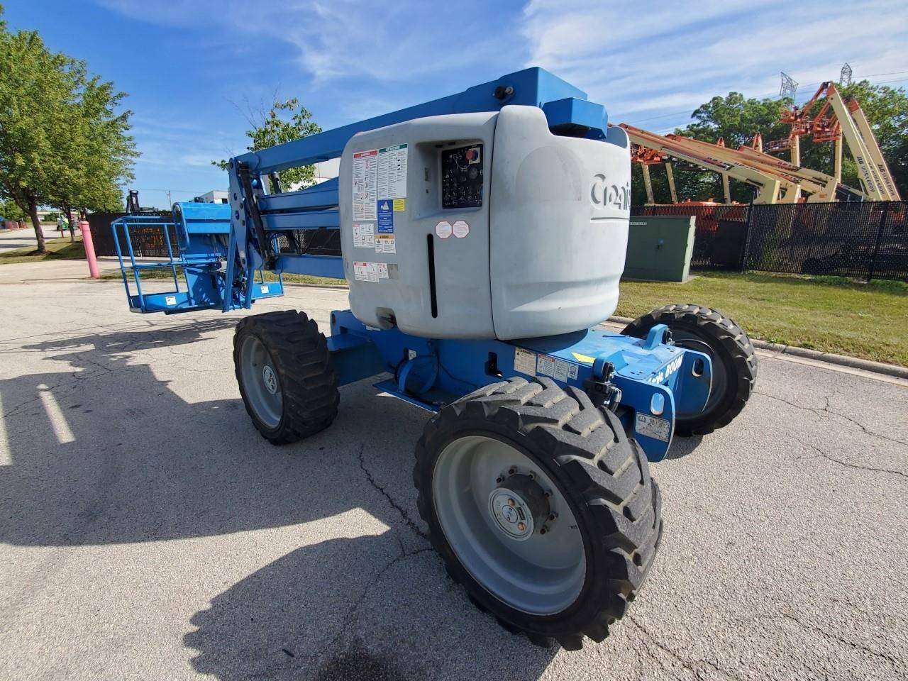 2012 Dual Fuel Genie Z45/25JRT Articulated Boom