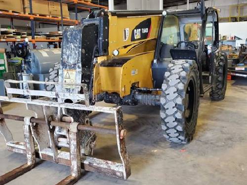For Rent 6000 lbs - 42' lift -  Diesel