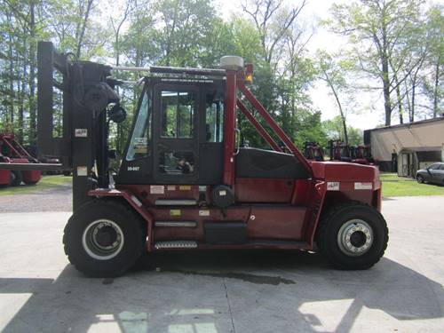 For Rent 35000 lbs - 198" lift -  Diesel - Indoor/Outdoor Pneumatic Tires