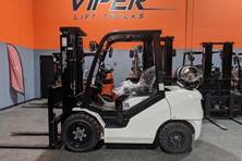 2023 Viper Lift Trucks FY35