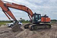 8 Used Hitachi Equipment for Sale 8 Used Hitachi Equipment for Sale