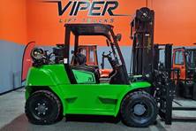 2021 Viper Lift Trucks FY70