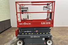 2017 Skyjack SJIII 3219