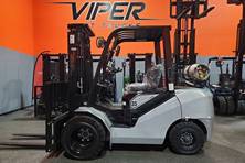 2021 Viper Lift Trucks FY35