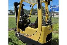 2011 Hyster S30FT