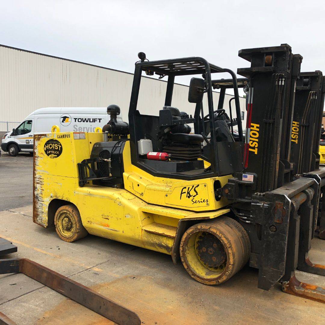 2013 LP Gas Hoist Liftruck F300 Cushion Tire 4 Wheel Sit Down (Indoor