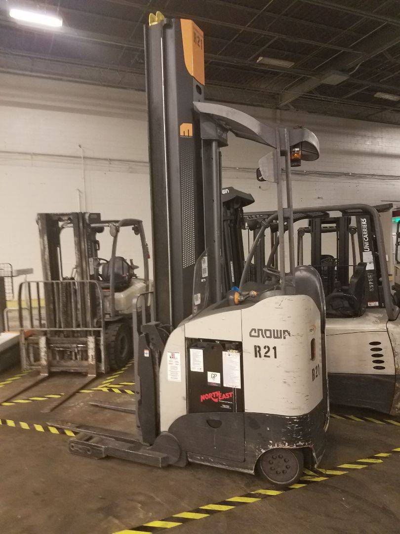 2014 Electric Crown RM602545 Electric Narrow Aisle Single Reach