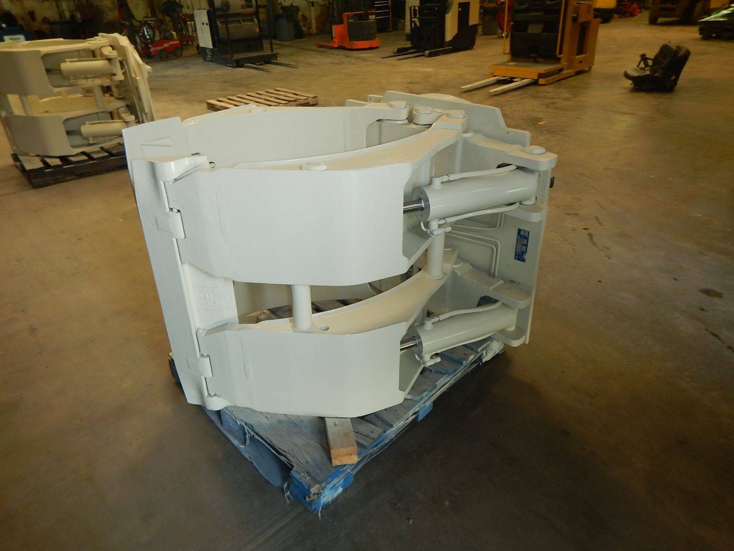 Cascade 90FRCS173 Paper Roll Clamps