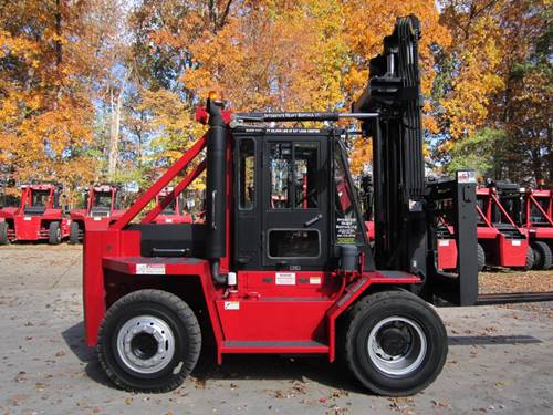 For Rent 22000 lbs - 228.5" lift -  Diesel - Indoor/Outdoor Pneumatic Tires