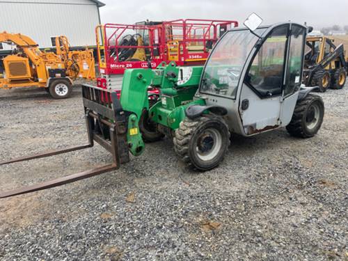 For Rent 5500 lbs - 19' lift -  Diesel