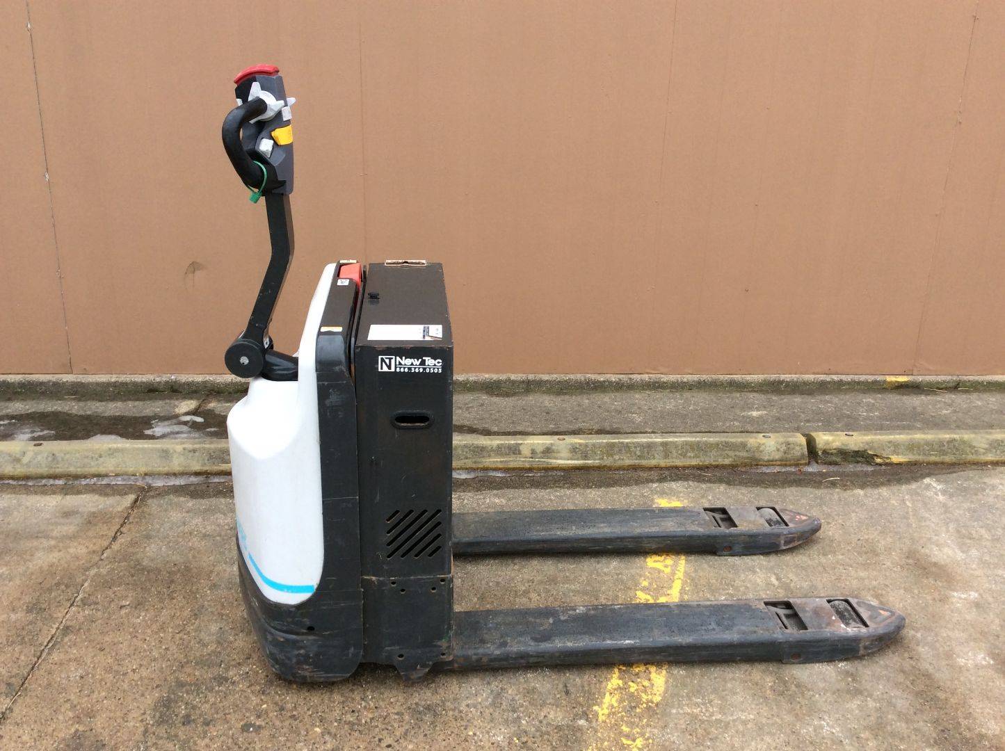 2018 Electric Unicarriers WLX45S Electric Walkie Pallet Jack