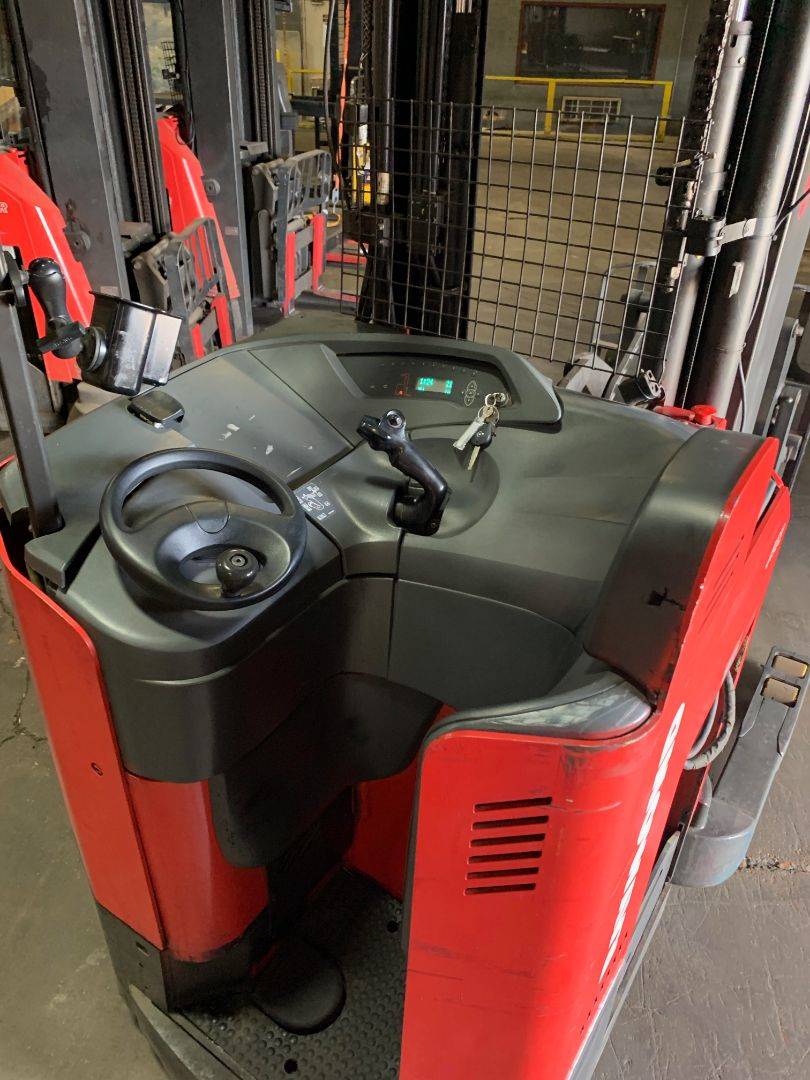 2015 Electric Raymond 750DR32TT Deep Reach Forklift Electric Narrow