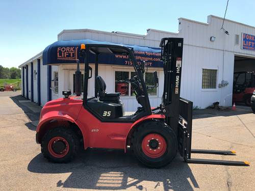 For Rent 6000 lbs - 185" lift -  Diesel - Outdoor Rough Terrain