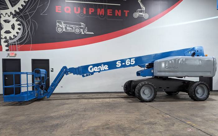 6 Used Crown Wav-60-118 Equipment for Sale
