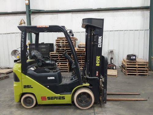 For Rent 258" lift - Gas/Propane - Indoor Warehouse