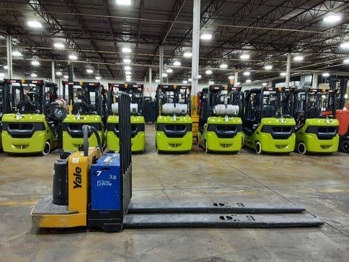 For Rent 6000 lbs -  Electric - Indoor Warehouse