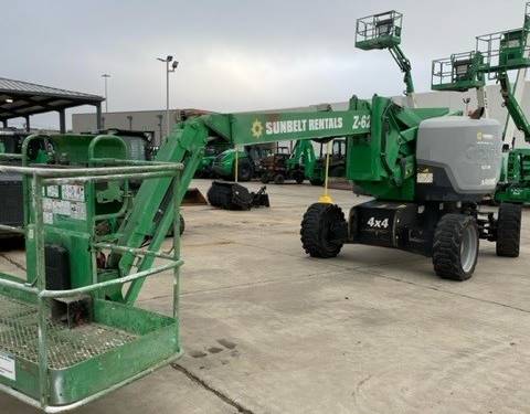 For Rent 62' lift -  Diesel -  Articulated Boom
