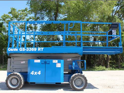 For Rent 33' lift - Gas/Propane -  Rough Terrain