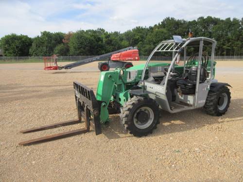 For Rent 5500 lbs - 19' lift -  Diesel