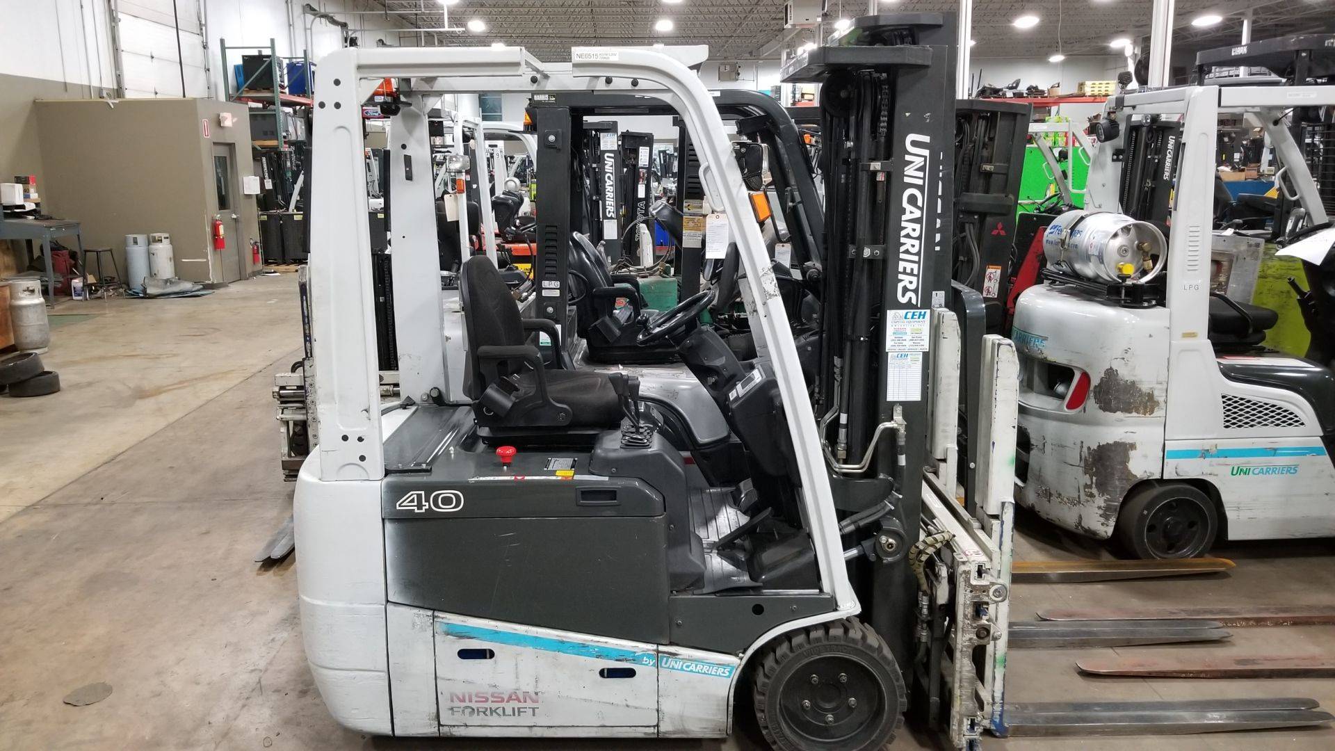 2013 Electric Nissan AG1N1L20V Electric 3 Wheel Sit Down