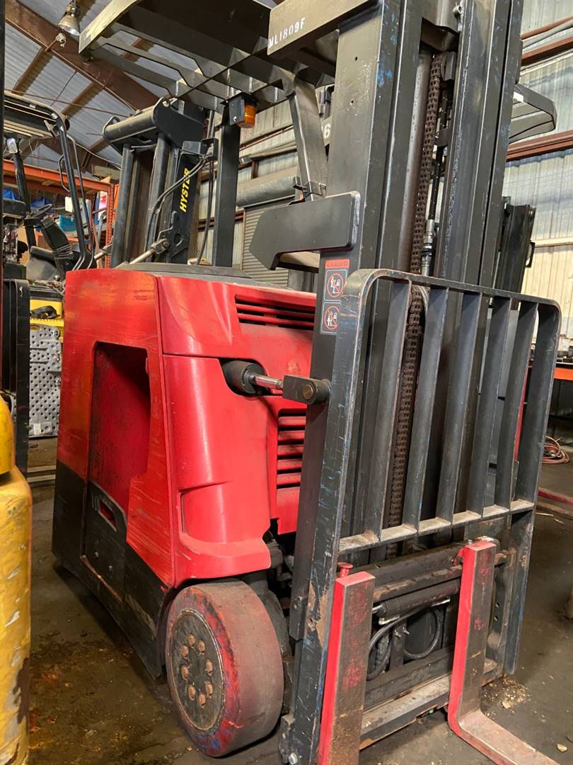 2012 Electric Raymond 415C30TT Electric Stand Up End Control (Docker)