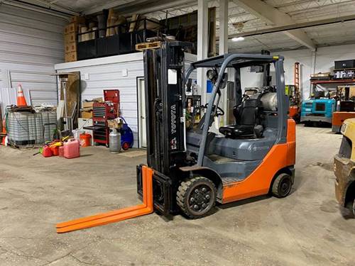 For Rent 5000 lbs - Gas/Propane - Indoor Warehouse