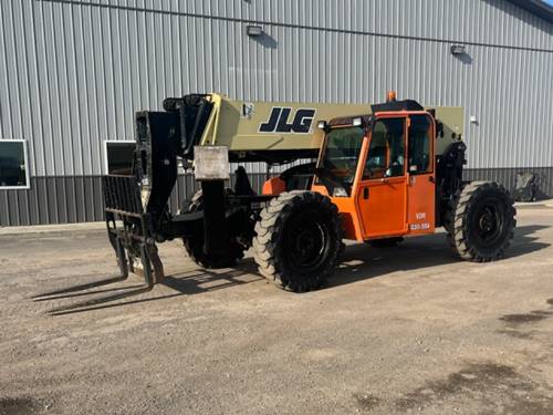 For Rent 10000 lbs - 55' lift -  Diesel