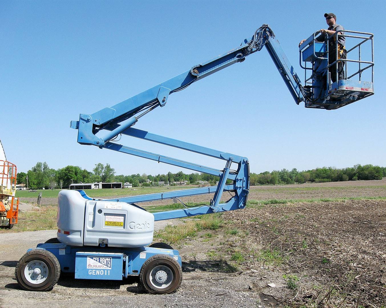 2000 Electric Genie Z45/25J Boom Lift