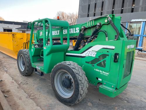 For Rent 6000 lbs - 36' lift