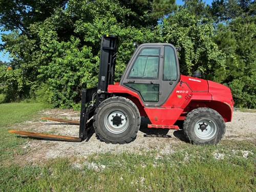 For Rent 10000 lbs - 185" lift -  Diesel - Outdoor Rough Terrain