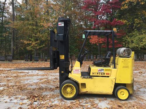 For Rent 10000 lbs - 256" lift - Gas/Propane - Indoor Warehouse