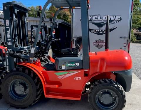For Rent 7700 lbs - 157" lift -  Diesel - Outdoor Rough Terrain