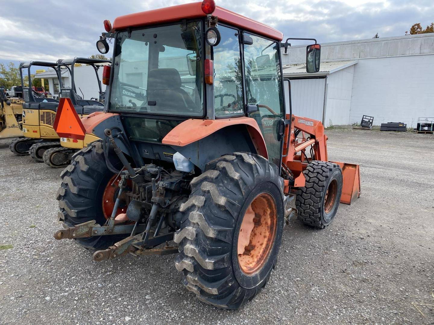Kubota M6800 Agricultural & Farming