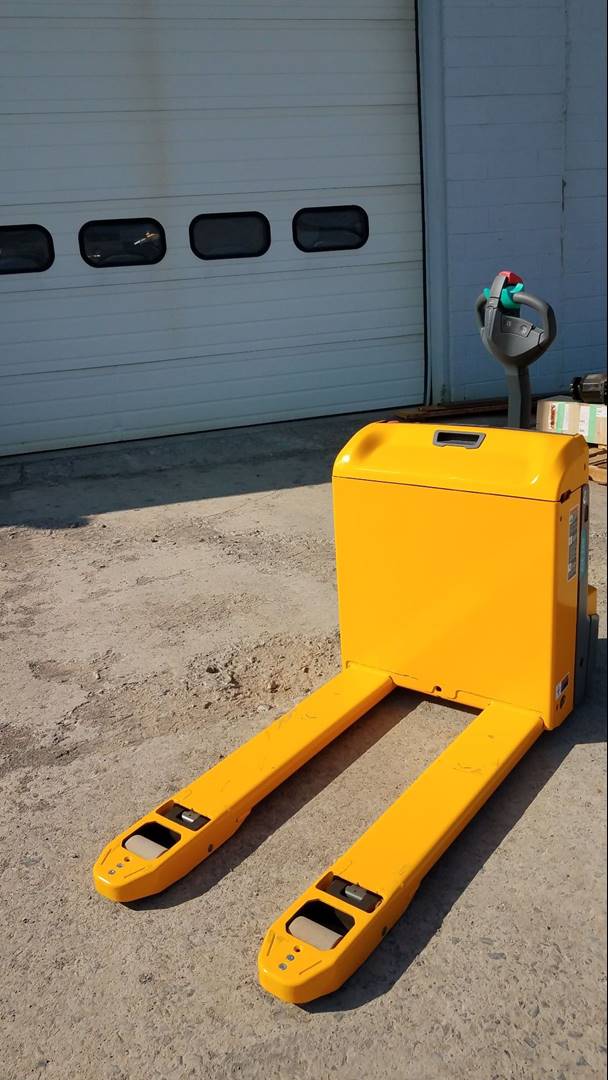 2020 Electric Jungheinrich EJE120 Electric Walkie Pallet Jack