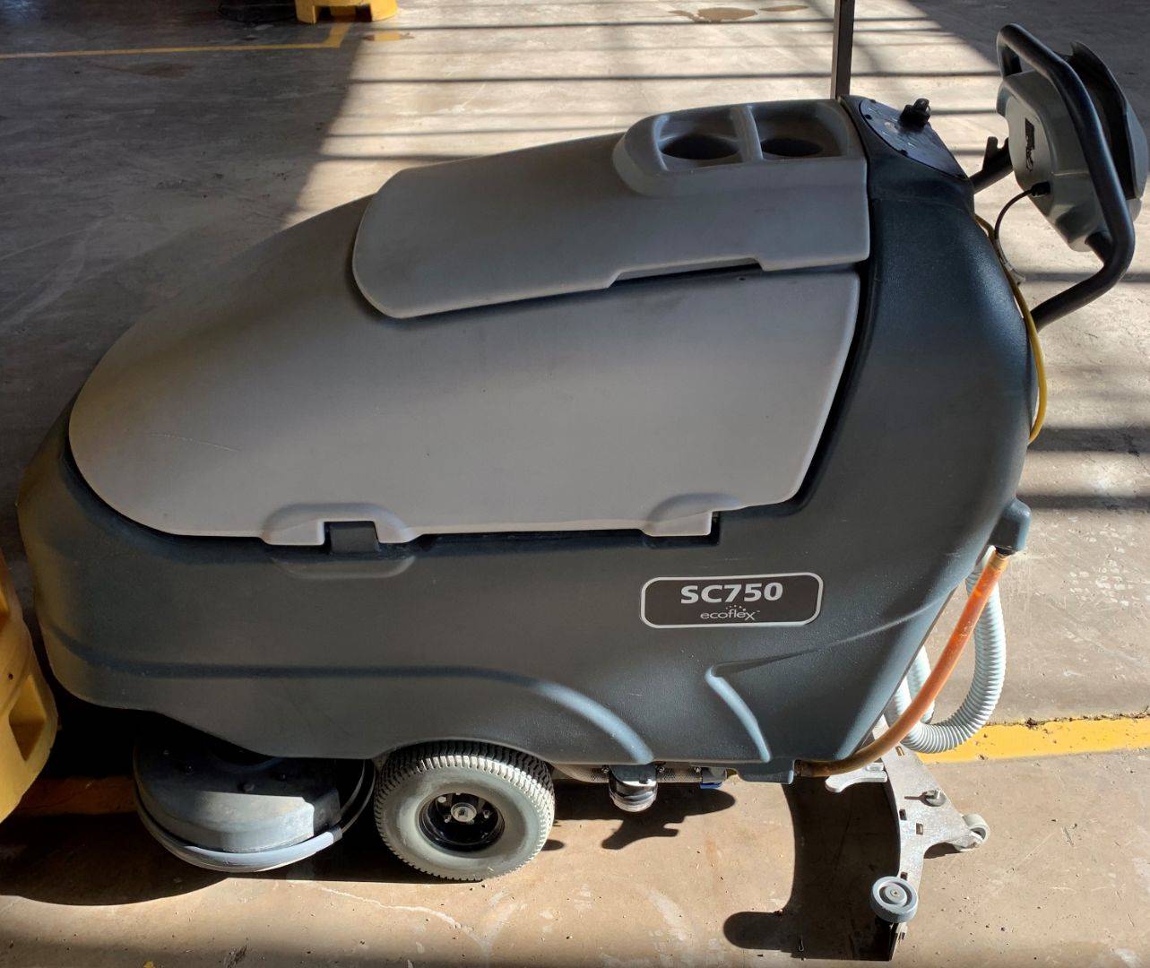 Electric Nilfisk Advance SC75026D Walk Behind Scrubber