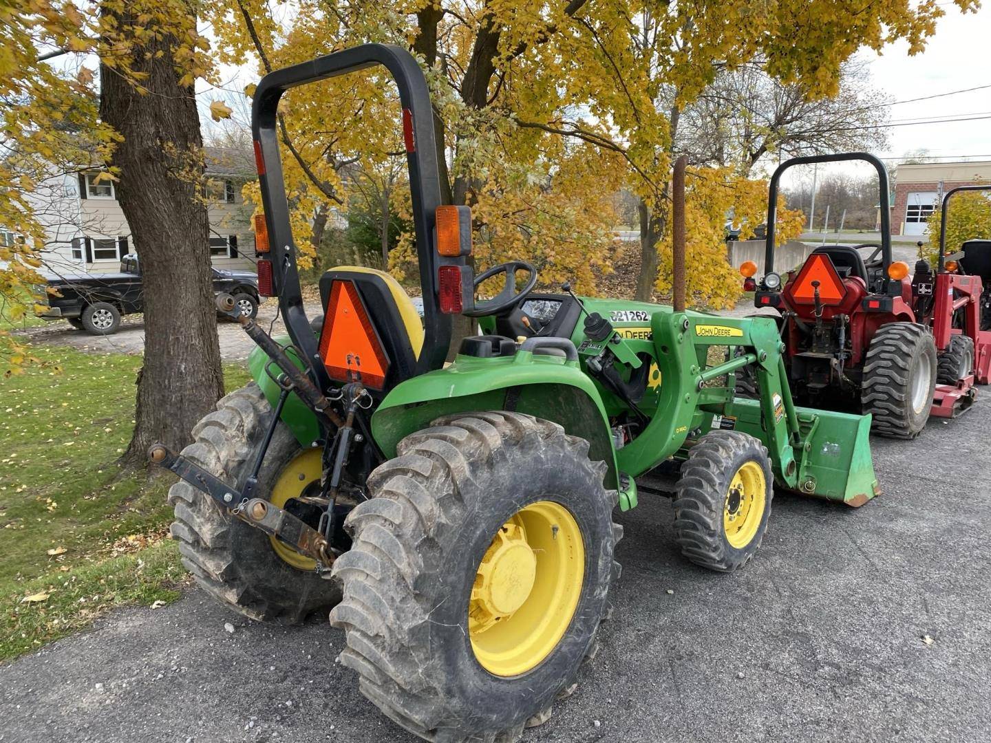 2014 John Deere 3032E Agricultural & Farming