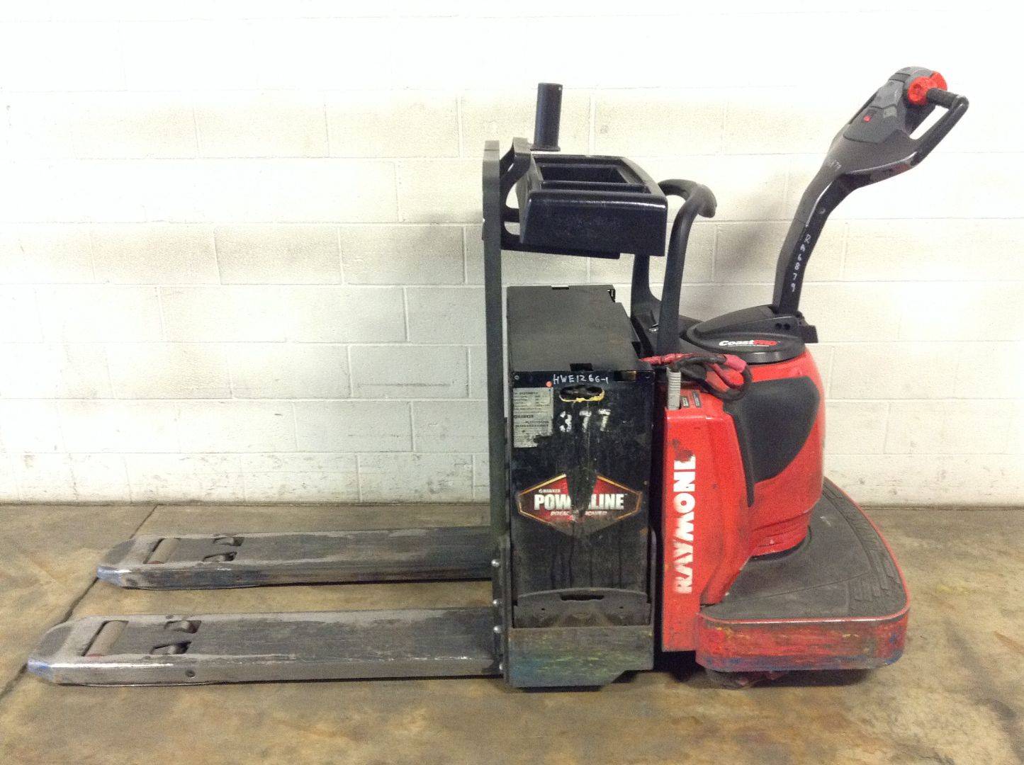 2015 Electric Raymond 8410 Electric Walkie/Rider Pallet Jack