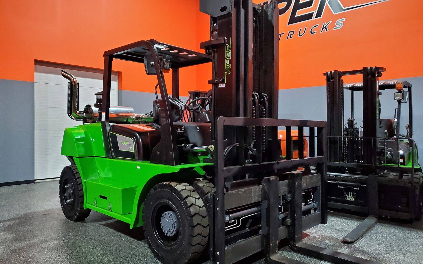 2020 Diesel Viper Lift Trucks FD70 Pneumatic Tire 4 Wheel Sit Down