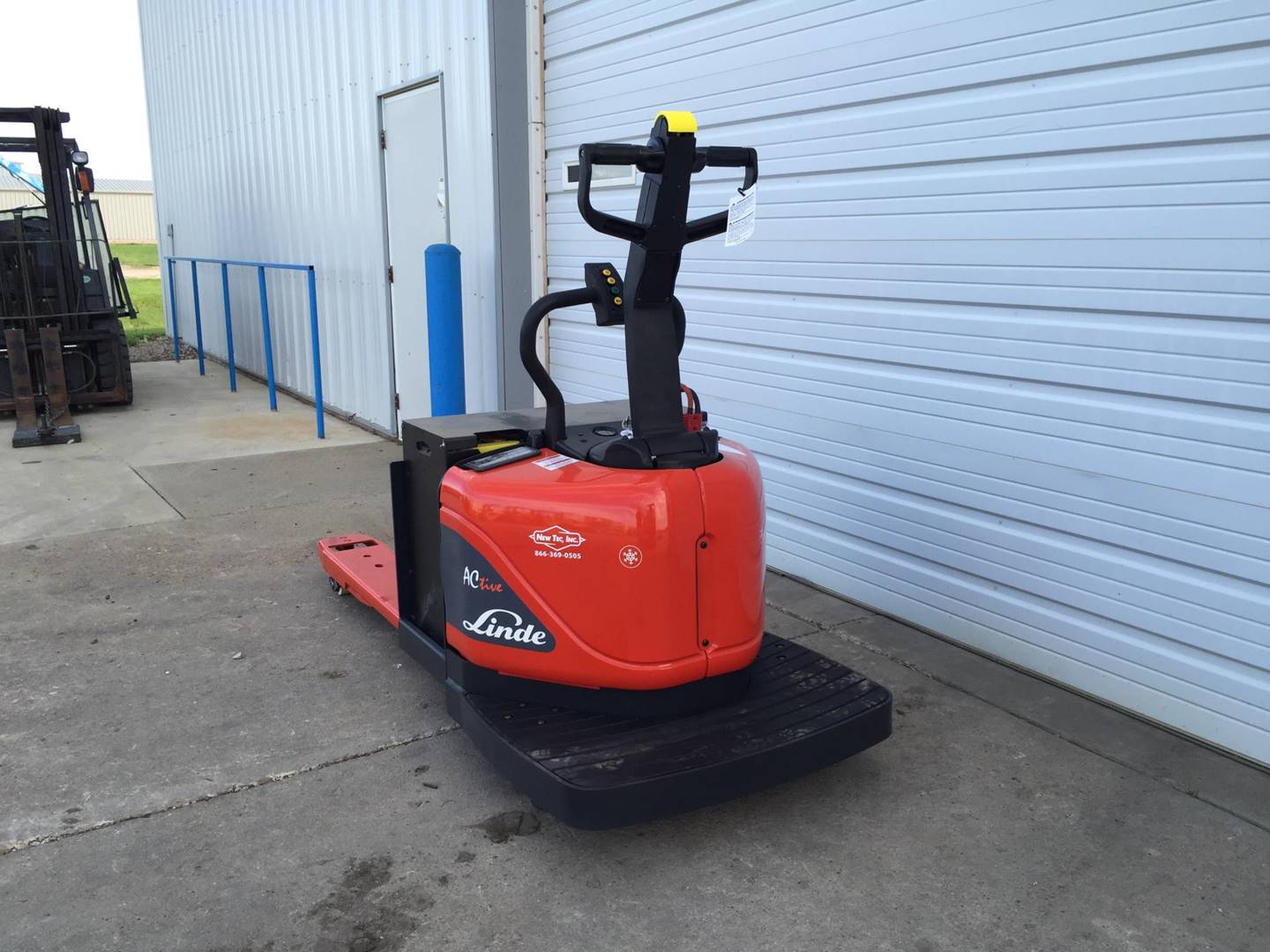 2016 Electric Linde EWR27 Electric Walkie/Rider Pallet Jack