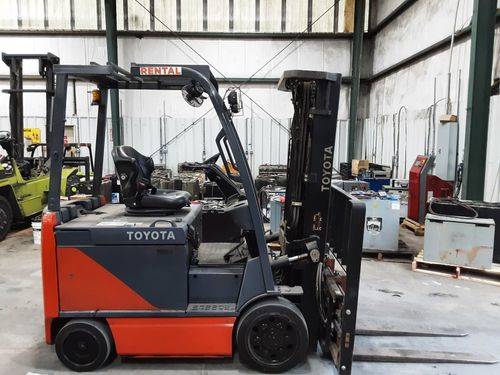 For Rent 6500 lbs - 187" lift -  Electric - Indoor Warehouse