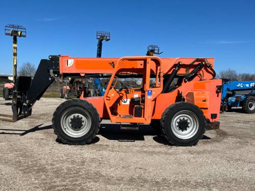 For Rent 6000 lbs - 42' lift -  Diesel