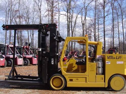 For Rent 60300 lbs - 180" lift - Gas/Propane - Indoor Warehouse