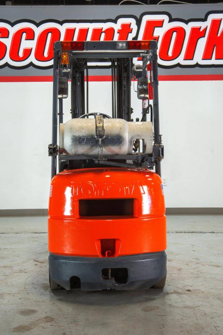 2005 Dual Fuel Toyota 7FGCU15 Cushion Tire 4 Wheel Sit Down Indoor 