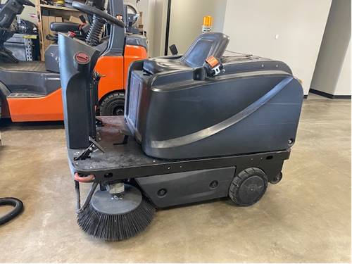 For Rent  Rider Sweepers -  Electric