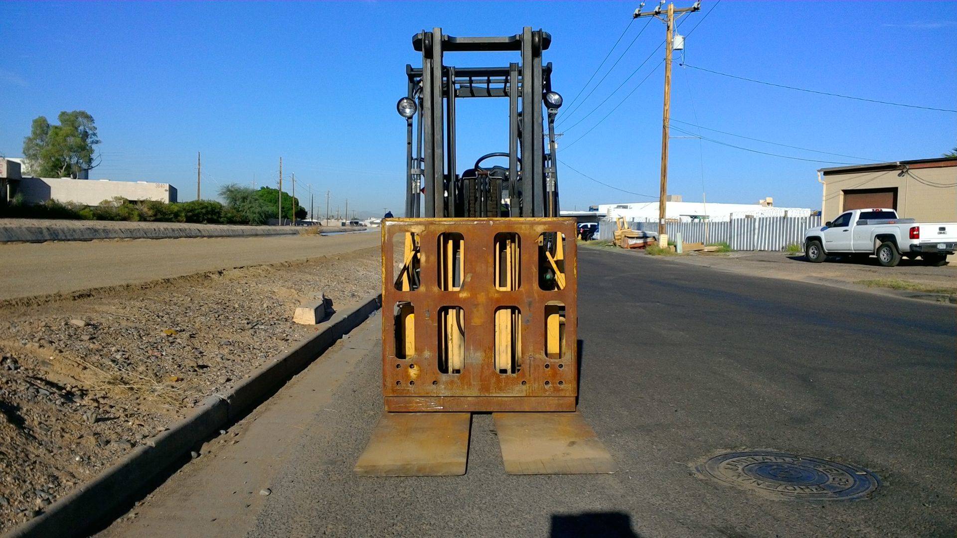 1995 LP Gas Cat GC25