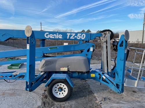 For Rent 50' lift -  DC Power -  Trailer Mounted