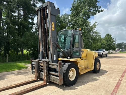 For Rent 36000 lbs - 183" lift -  Diesel - Indoor/Outdoor Pneumatic Tires