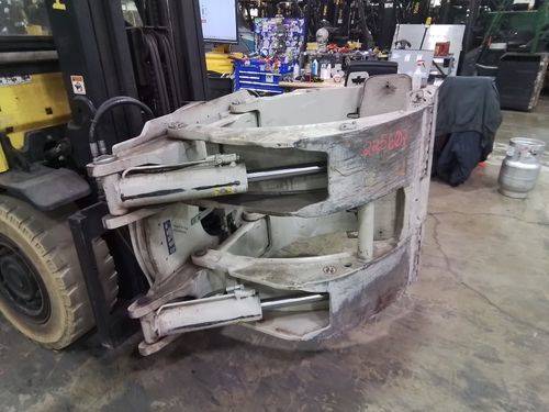 For Rent  Paper Roll Clamps - Class IV
